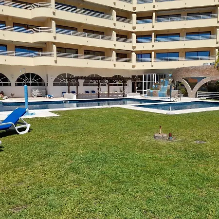 Marina Mar 'horizon' By Sapvillas Vilamoura